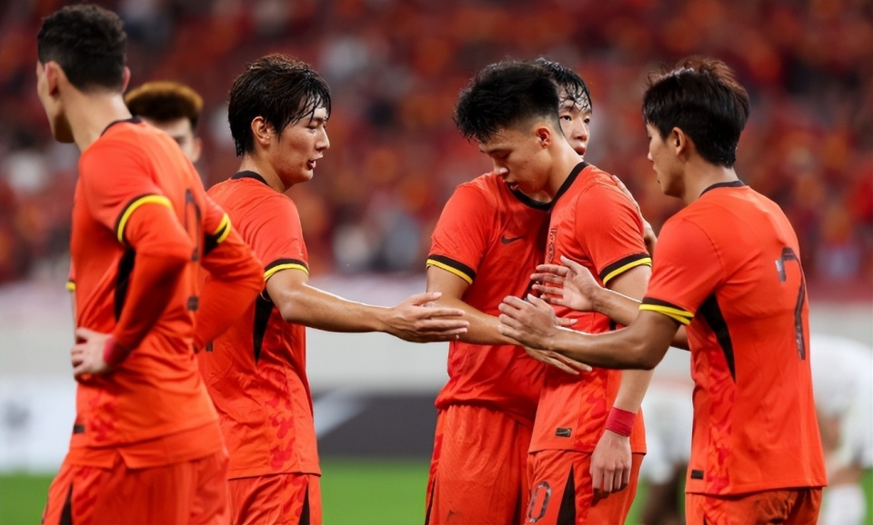 主帅的工作, 短时间内完, 训和热身赛