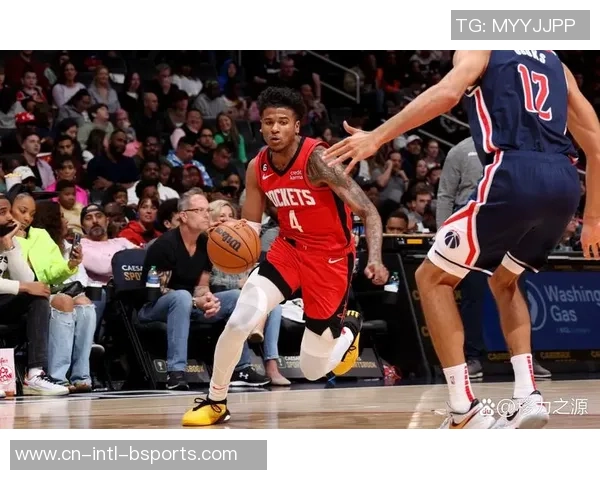 乌度卡：哈登和KD仍能坚持这种体现，对许多球员来说是种鼓励